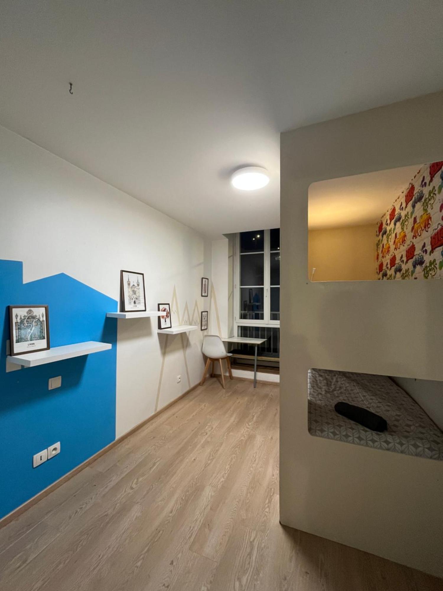 La Roue Libre 3 Chambres - 1Er Etage Au Centre Ville De L'Arbresle Eveux Exteriör bild
